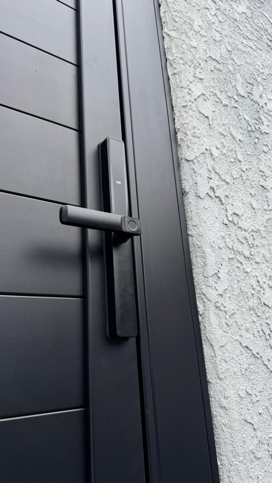 One Lock. Endless Possibilities-lockxsmart