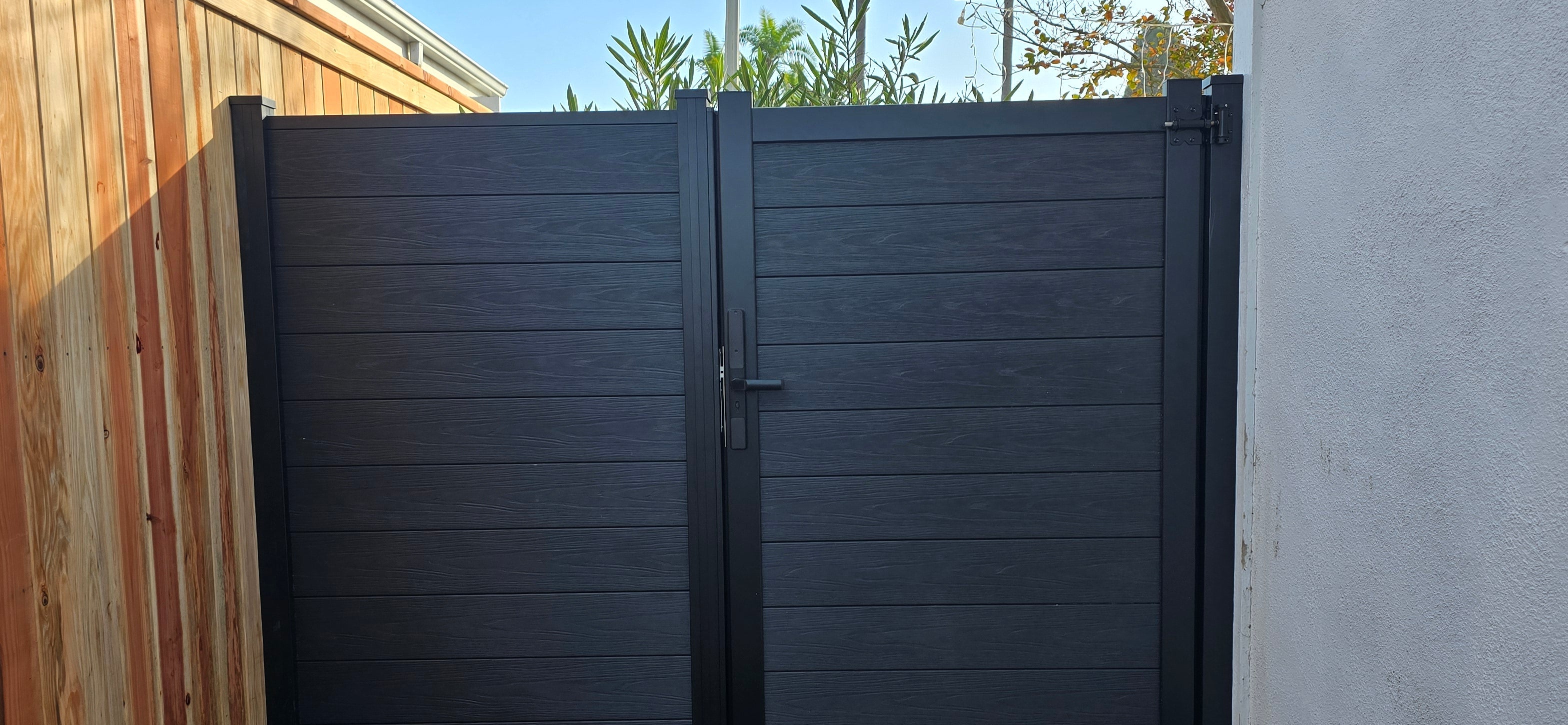 Weather-Resistant Smart Lock for Aluminum Gates