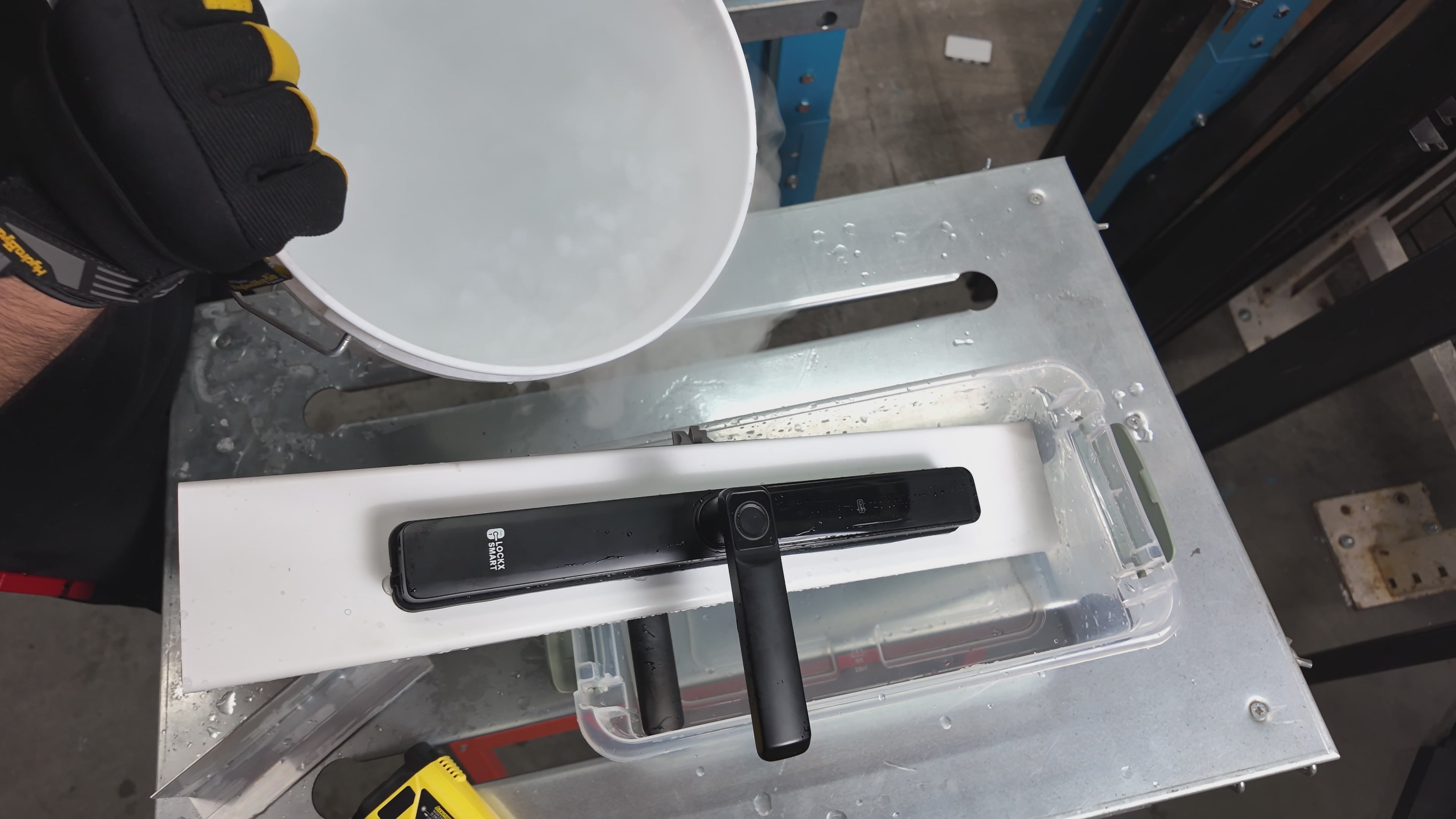 Load video: All-Weather PerformanceEngineered to operate flawlessly in rain, heat, or cold, Lock-X-Smart is built to deliver consistent performance in any climate.